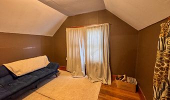 417 4th St S, Alpena, SD 57312