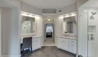 3313 Glen Devon, Berkeley Lake, GA 30096