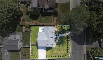 309 Clinton Ave, Bergenfield, NJ 07621