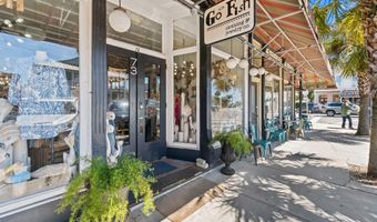 30 Ave G, Apalachicola, FL 32320