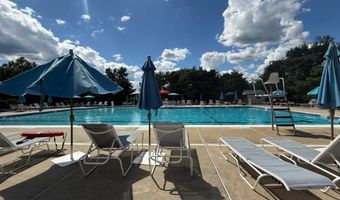 20 MALLARD Ln, Bedminster, NJ 07921