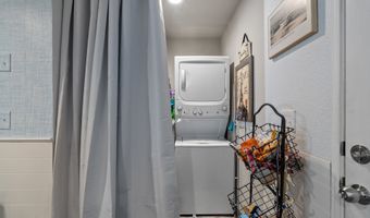 9554 5TH St, Bay City, OR 97107