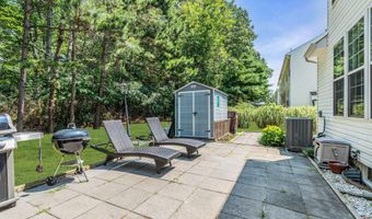 18 Foxmoor Ln, Bayville, NJ 08721