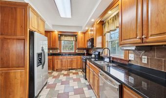 2306 N Ferry St, Anoka, MN 55303
