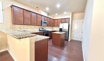 6215 Crested Moss Dr, Alpharetta, GA 30004