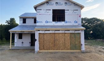 81 Coachman Ln, Autryville, NC 28318
