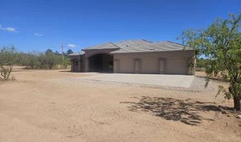 3009 Anika Way, Hereford, AZ 85615