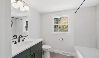 44 Wildbrook Rd, Billerica, MA 01821