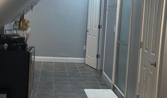 355 Woodside Ct, Batesville, IN 47006