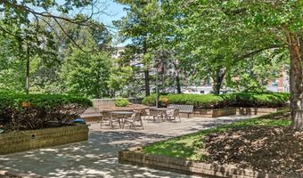 1016 WAYNE St 1007, Arlington, VA 22204