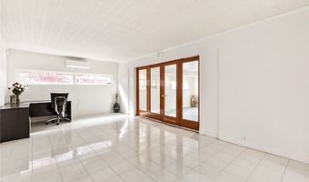 4202 Halupa St, Honolulu, HI 96818