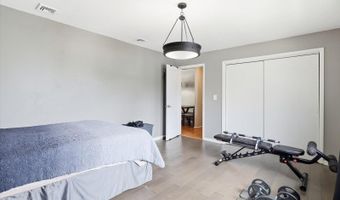 10 Cross St, Belleville, NJ 07109