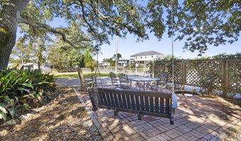 11046 New York St, Bay St. Louis, MS 39520