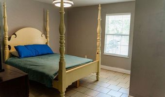 6816 Natchez St, Biloxi, MS 39532