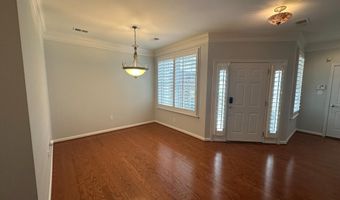 44322 MCHENRY Sq, Ashburn, VA 20147