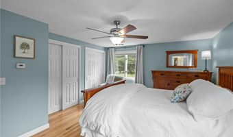 15 Womantam Ln, Cumberland, RI 02864