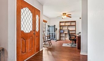 5605 Blair Oaks Dr, The Colony, TX 75056
