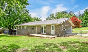 1787 EASTWOOD Dr, Alexander City, AL 35010