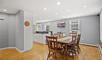 44 McQuade Brook Rd, Bedford, NH 03110