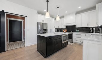 204 Brookside St, Bardstown, KY 40004