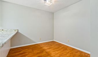 601 N GAY St D201, Auburn, AL 36830
