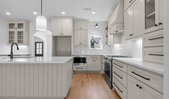 7166 Moon View Pl, Alexander, AR 72019