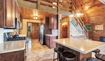 N1575 SILVER CANOE Road, Keshena, WI 54135