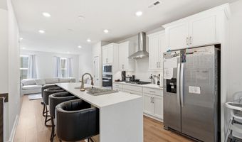 153 LOCKE St, Baltimore, MD 21230
