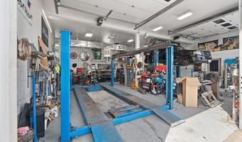 25 Grand Ave, Cumberland, RI 02864