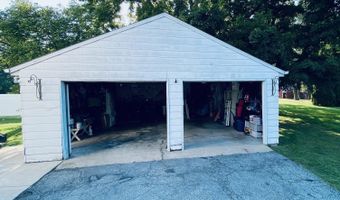 200 N Park Ave, Fowler, IN 47944