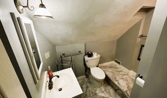 15 Waterloo 3, Boston, MA 02136