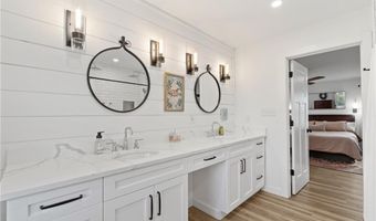 4535 Barnett Shoals Rd, Athens, GA 30605