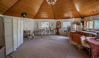 2909 Dead Indian Memorial Rd, Ashland, OR 97520