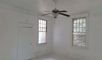307 N Lee St, Bishopville, SC 29010