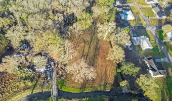 100 Fern Ave, Abbeville, LA 70510