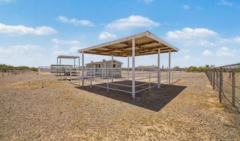 14449 S VAQUERO Cir, Arizona City, AZ 85123