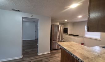 70 ROBERT St, Atlantic Beach, FL 32233