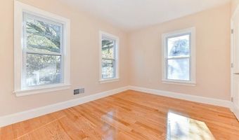 31 Chipman St, Boston, MA 02124