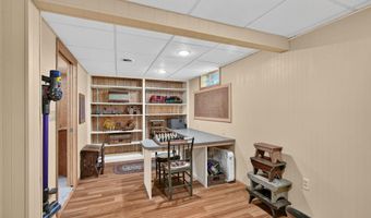 3909 Minnetonka Ave, Ames, IA 50010