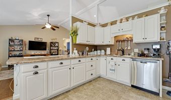 1403 Old Briar Trl, Auburn, IN 46706