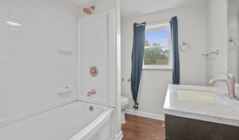1940 8th St, Akron, OH 44314