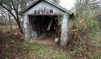 130 N Cass St, Adairsville, GA 30103