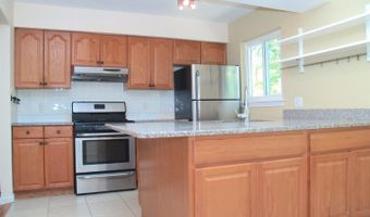 2339 Pontiac Trl, Ann Arbor, MI 48105