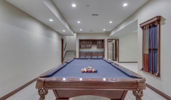 20 Forrests Edge Ct, Indianapolis, IN 46227