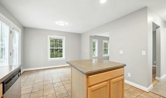 2134 S LOWELL St, Arlington, VA 22204