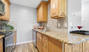 3240 Iris Ave 205, Boulder, CO 80301