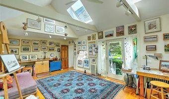 15 S Of Commons Rd, Little Compton, RI 02837