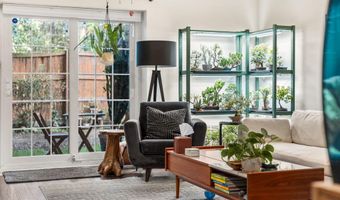 907 S ROLFE St 1A, Arlington, VA 22204