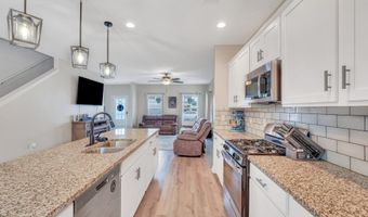 33 Chinquapin St, Beaufort, SC 29906
