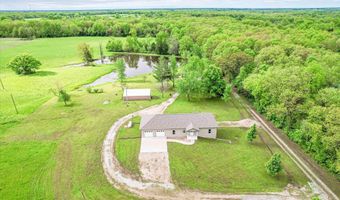 5704 County Road 262, Auxvasse, MO 65231